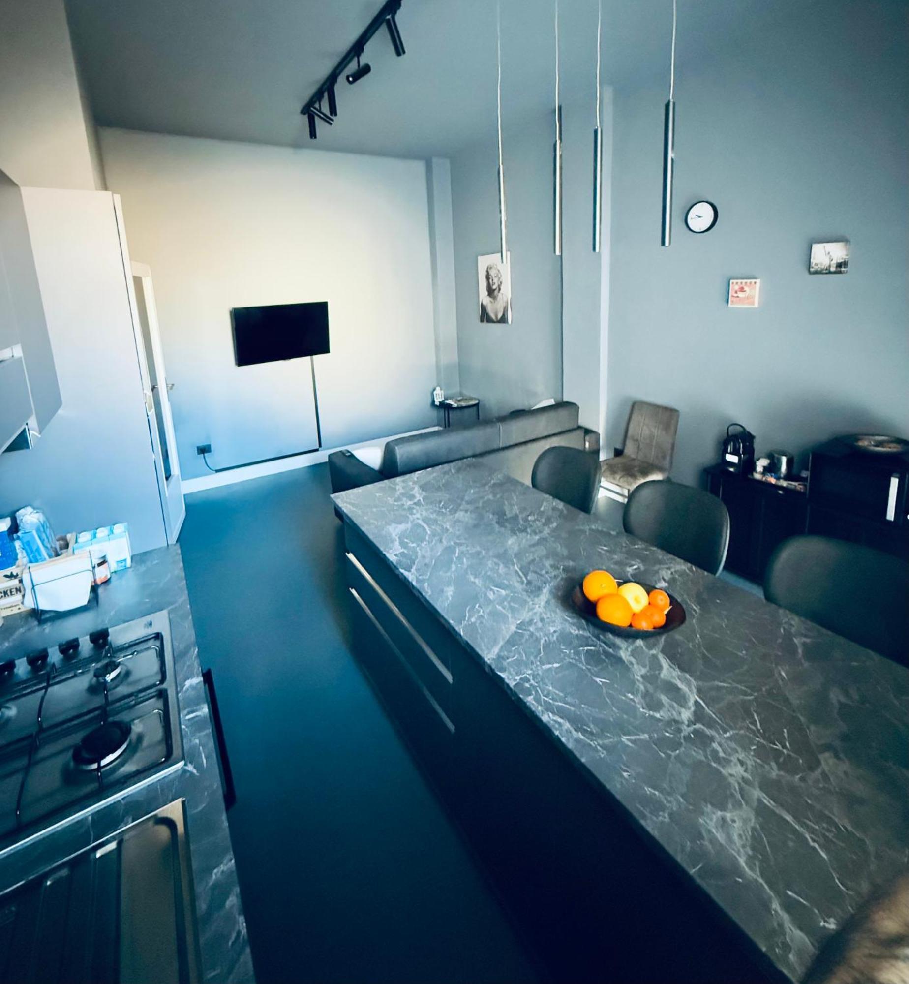Mazzini Plaza Apartment